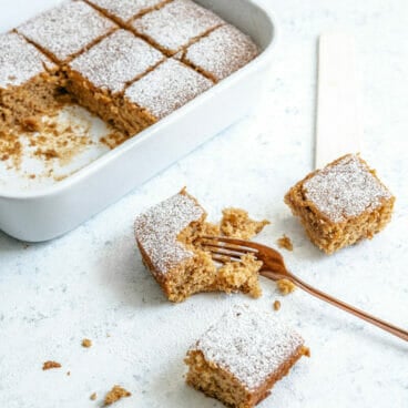 Applesauce Cake